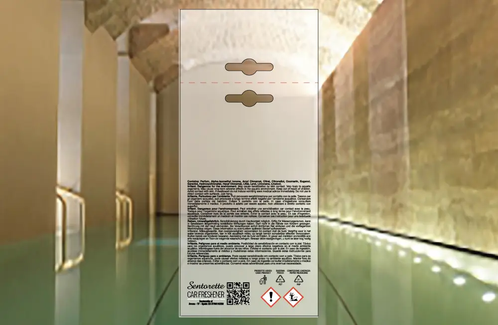 Exemplar packaging personalisatum odoramenti automobilis, fragrantia:﻿Dies in spa